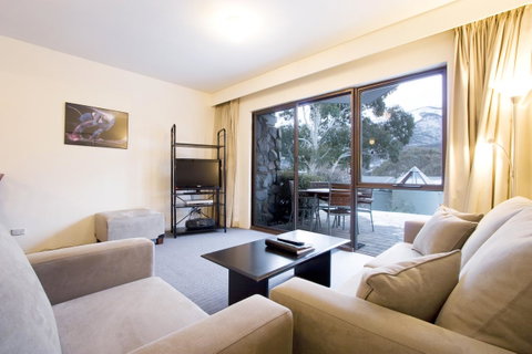 Lantern 1 Bedroom Balcony With Panoramic View - Accommodation Sunshine Coast 25