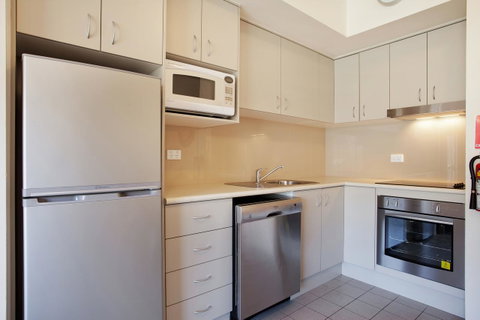 Lantern 1 Bedroom Balcony With Panoramic View - Accommodation Sunshine Coast 29