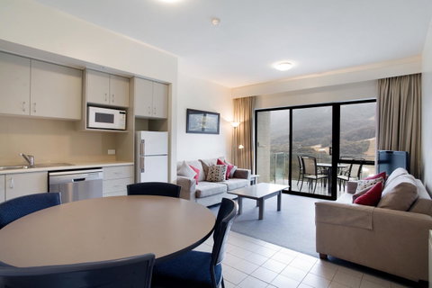 Lantern 1 Bedroom Balcony With Panoramic View - Accommodation Sunshine Coast 18