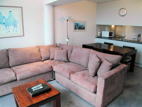 Lantern 1 Bedroom Balcony With Panoramic View - Accommodation Sunshine Coast 20
