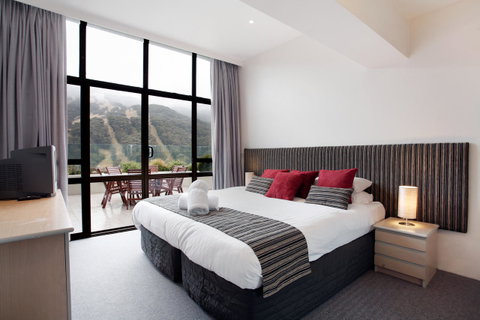 Lantern 1 Bedroom Balcony With Panoramic View - Accommodation Sunshine Coast 10