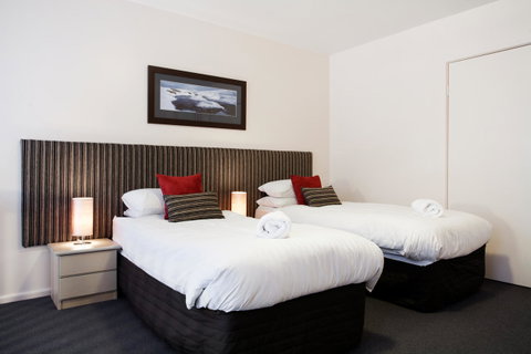 Lantern 1 Bedroom Balcony With Panoramic View - Accommodation Sunshine Coast 16