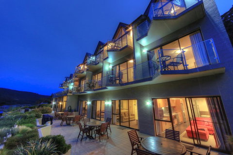 Lantern 1 Bedroom Balcony With Panoramic View - Accommodation Sunshine Coast 0