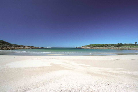 On The Beach Getaway - Accommodation Sunshine Coast 14