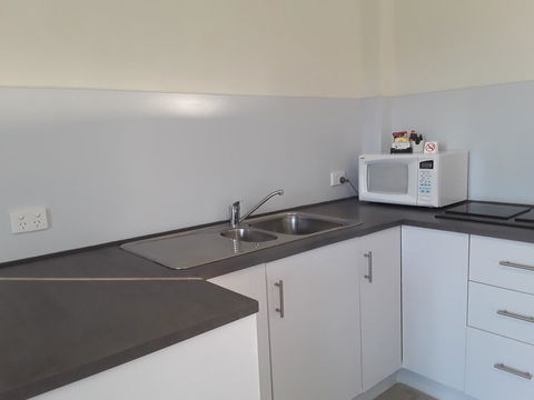 Narooma Golfers Lodge - Accommodation Sunshine Coast 4