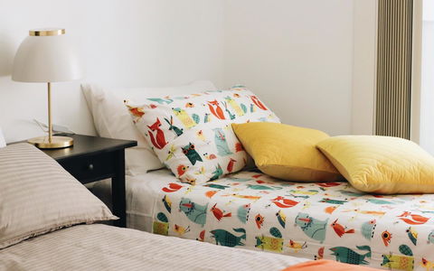 Modern & Cosy 2-Bedroom Apartment Hornsby - Accommodation Sunshine Coast 6