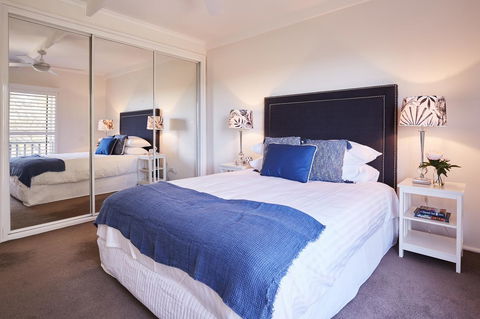 Bright And Spacious Family Home With Leafy Deck - Accommodation Sunshine Coast 5