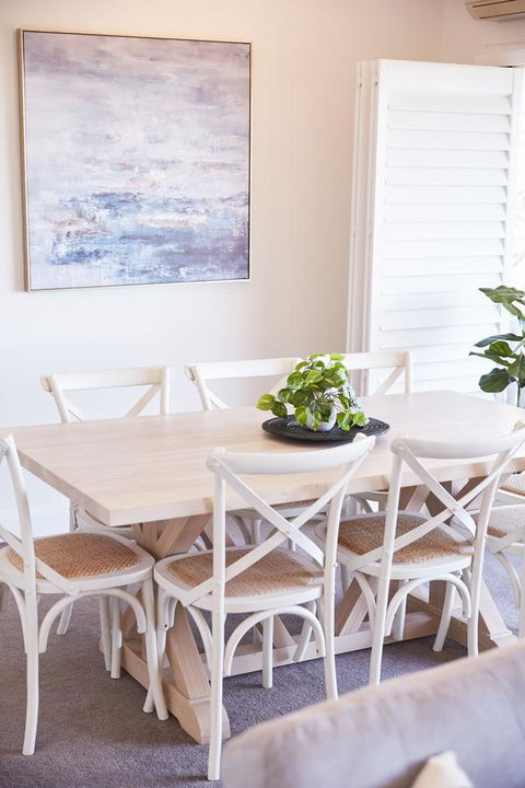 Bright And Spacious Family Home With Leafy Deck - Accommodation Sunshine Coast 21