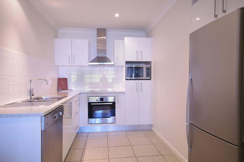 Macquarie Waters Boutique Apartment Hotel - Accommodation Sunshine Coast 19