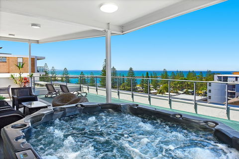 Macquarie Waters Boutique Apartment Hotel - Accommodation Sunshine Coast 0