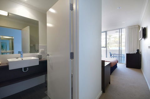 Macquarie Waters Boutique Apartment Hotel - Accommodation Sunshine Coast 24
