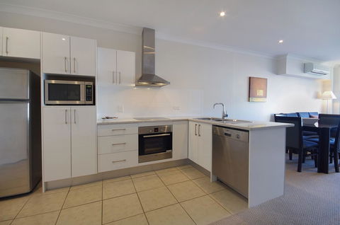 Macquarie Waters Boutique Apartment Hotel - Accommodation Sunshine Coast 18