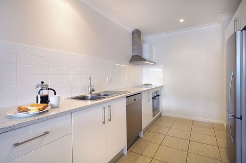 Macquarie Waters Boutique Apartment Hotel - Accommodation Sunshine Coast 17