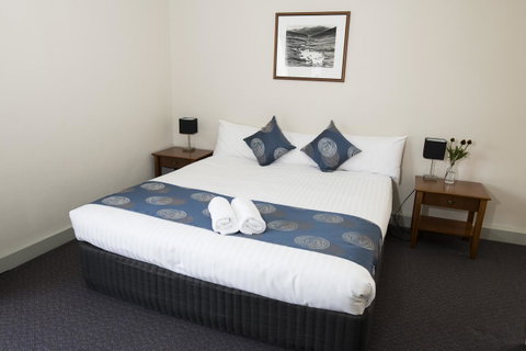Banjo Paterson Inn - Accommodation Sunshine Coast 25