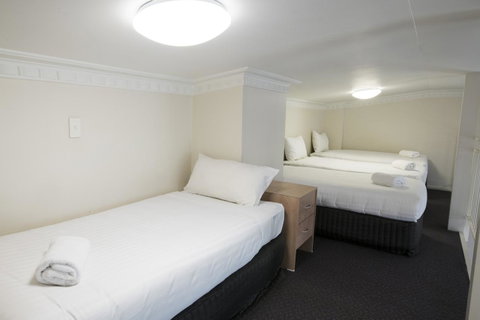 Banjo Paterson Inn - Accommodation Sunshine Coast 27