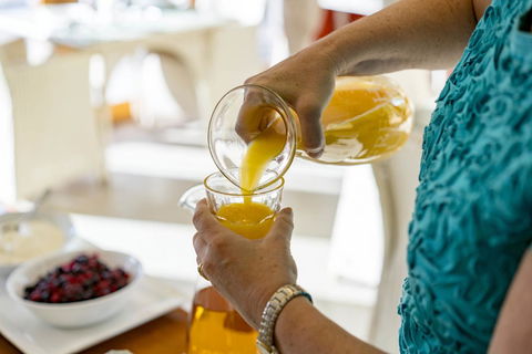 Thistle Hill Guesthouse - Walk To Many Wineries And Restaurants - Accommodation Sunshine Coast 8
