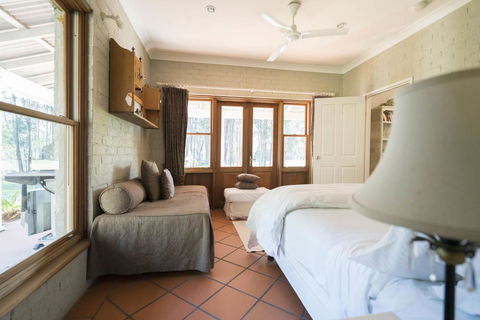 Thistle Hill Guesthouse - Walk To Many Wineries And Restaurants - Accommodation Sunshine Coast 36