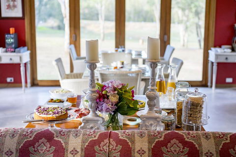 Thistle Hill Guesthouse - Walk To Many Wineries And Restaurants - Accommodation Sunshine Coast 20