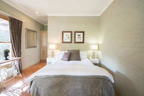 Thistle Hill Guesthouse - Walk To Many Wineries And Restaurants - Accommodation Sunshine Coast 28