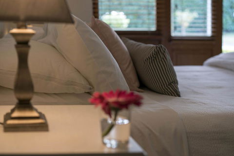 Thistle Hill Guesthouse - Walk To Many Wineries And Restaurants - Accommodation Sunshine Coast 40