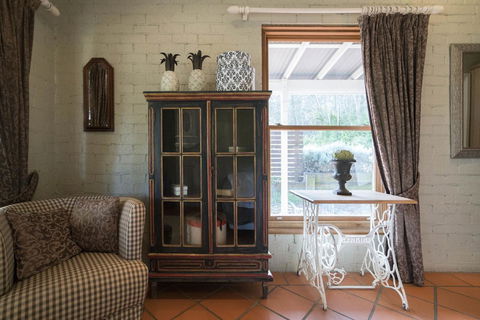 Thistle Hill Guesthouse - Walk To Many Wineries And Restaurants - Accommodation Sunshine Coast 24