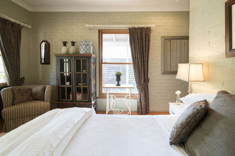 Thistle Hill Guesthouse - Walk To Many Wineries And Restaurants - Accommodation Sunshine Coast 26