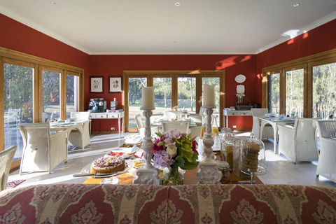 Thistle Hill Guesthouse - Walk To Many Wineries And Restaurants - Accommodation Sunshine Coast 21