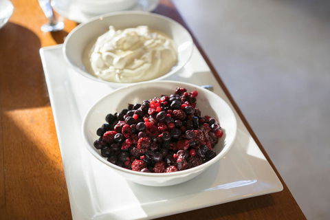 Thistle Hill Guesthouse - Walk To Many Wineries And Restaurants - Accommodation Sunshine Coast 12