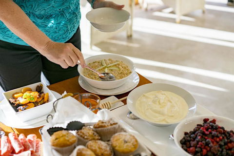 Thistle Hill Guesthouse - Walk To Many Wineries And Restaurants - Accommodation Sunshine Coast 11