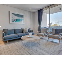 Oceanside Elegance At Superb Home Steps From Sand - Accommodation Sunshine Coast