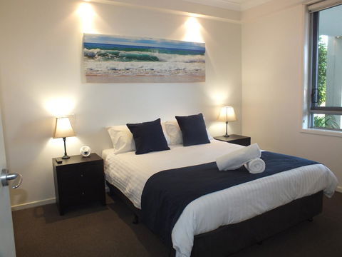 Pacific Marina Apartments - Accommodation Sunshine Coast 2