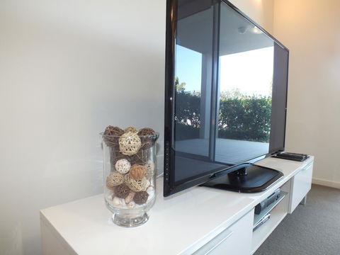 Pacific Marina Apartments - Accommodation Sunshine Coast 38