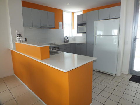 Pacific Marina Apartments - Accommodation Sunshine Coast 19