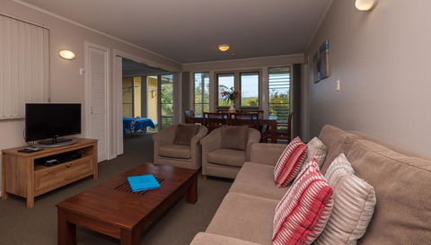 Hastings Cove Holiday Apartments - Accommodation Sunshine Coast 0