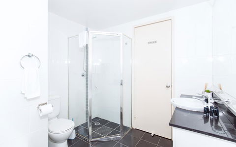 DD Apartments Chinatown - Accommodation Sunshine Coast 7