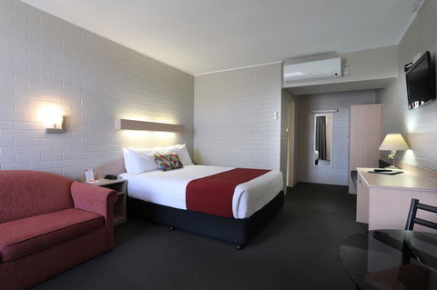 Econo Lodge Gateway Tamworth - Accommodation Sunshine Coast 3