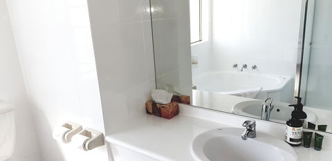 Marina Resort - Accommodation Sunshine Coast 19