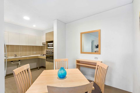 Quality Suites Pioneer Sands - Accommodation Sunshine Coast 14