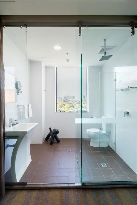 57Hotel - Accommodation Sunshine Coast 12