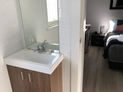 The Mark Studios - Accommodation Sunshine Coast 2