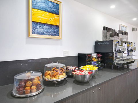 Value Suites Green Square - Accommodation Sunshine Coast 11