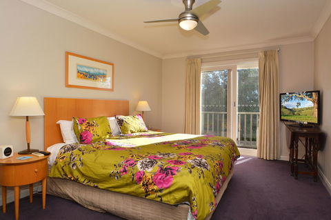 Villa 3br Chianti Villa Located Within Cypress Lakes Resort - Accommodation Sunshine Coast 8