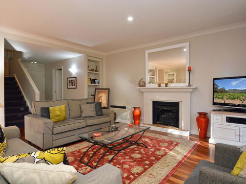Villa 3br Chianti Villa Located Within Cypress Lakes Resort - Accommodation Sunshine Coast 18