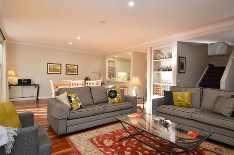 Villa 3br Chianti Villa Located Within Cypress Lakes Resort - Accommodation Sunshine Coast 2