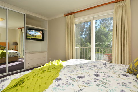 Villa 3br Chianti Villa Located Within Cypress Lakes Resort - Accommodation Sunshine Coast 12