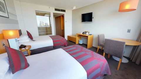 View Sydney - Accommodation Sunshine Coast 17