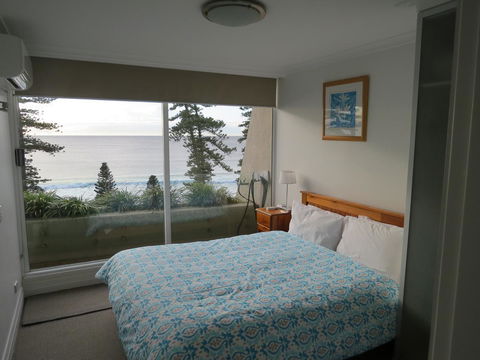 Manly Paradise Motel & Apartments - Accommodation Sunshine Coast 26