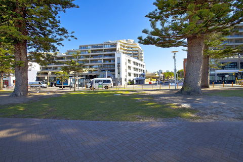 Manly Paradise Motel & Apartments - Accommodation Sunshine Coast 20