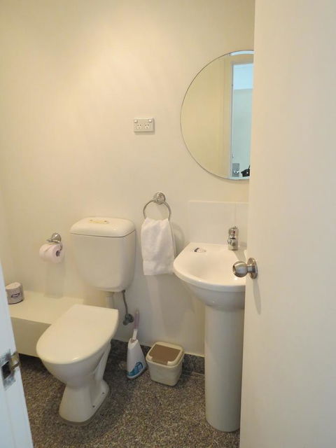 Manly Paradise Motel & Apartments - Accommodation Sunshine Coast 30