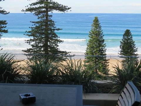 Manly Paradise Motel & Apartments - Accommodation Sunshine Coast 35